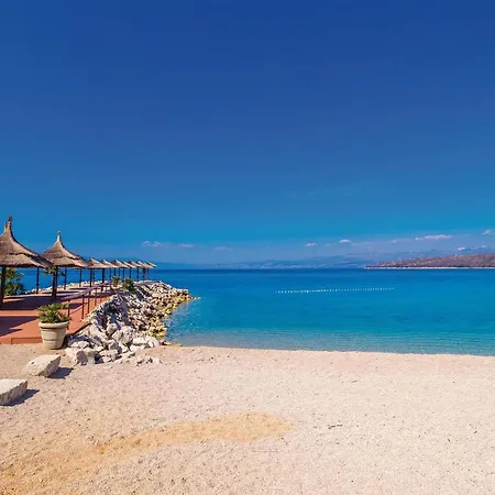 Апартаменты Cozy In Нивице